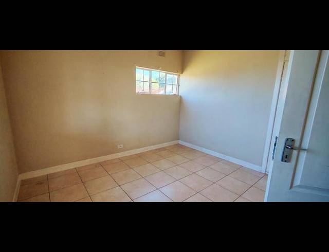 2 BEDROOM PROPERTY TO RENT IN BEACON ROCKS